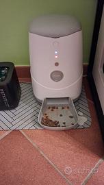 Distributore cibo WiFi