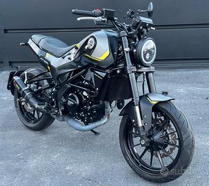 Benelli leoncino 250 special 2024 solo 2800 km