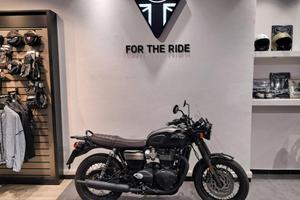 TRIUMPH Bonneville T120 Black GOLD LINE