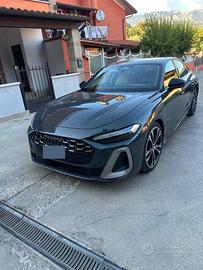 Audi A5 s-Line diesel/elettrica
