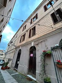 Ampia Mansarda di Civile Abitazione