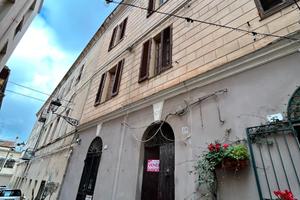 Ampia Mansarda di Civile Abitazione