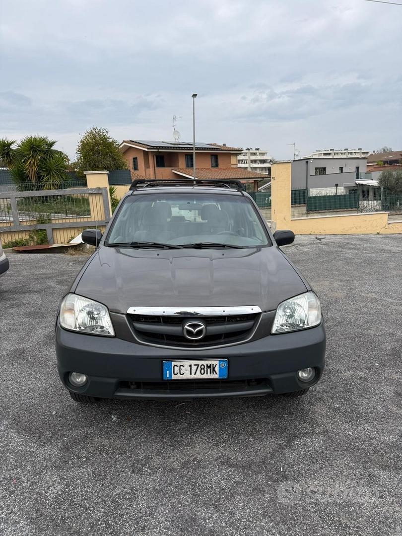 Mazda Tribute 2004 photo 2