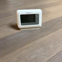 Honeywell Home Cronotermostato T4m