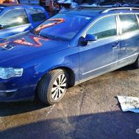 Volkswagen Passat Variant 3C per ricambi