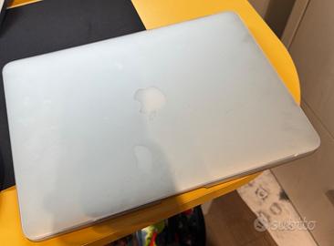 MacBook Air - 13 inch  - 2015