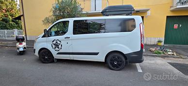 Ford Transit Custom Camperizzato 6 Posti Euro 6