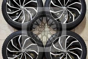 Cerchi 17 e pneumatici invernali Volkswagen Golf 8