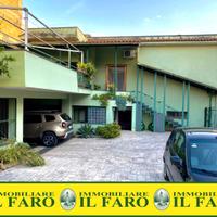 Villa indipendente con giardino - giugliano