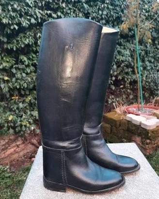 stivali da equitazione in pelle e cuoio
