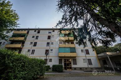2 LOCALI A MILANO