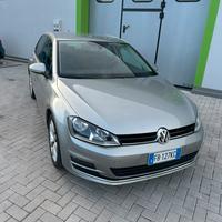 Volkswagen Golf VII 2.0 TDI Executive Bluemotion