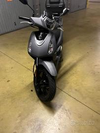 Scooter symphony 125