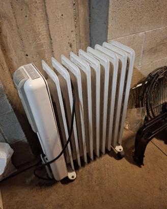 Radiatore Elettrico ad olio De Longhi
