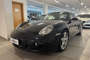 Porsche Cayman 2.7