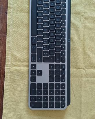 Logitech combo Mx Keys for Mac + Mx Master 2s