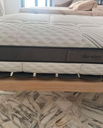 Letto con rete elettrica
