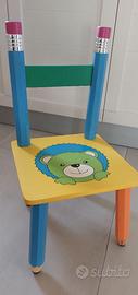 Sedia in legno per bambini multicolore. Nuova
