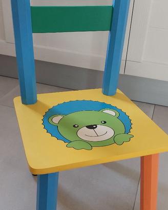 Sedia in legno per bambini multicolore. Nuova