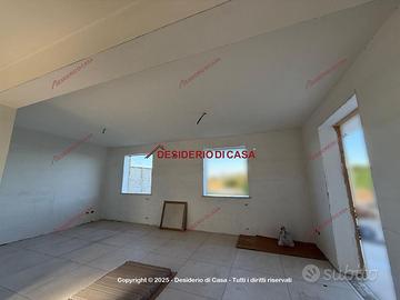 Casa, Piraineto - Serracardillo, Carini.