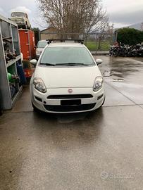 Ricambi Grande Punto 2010 - Veicolo per ricambi