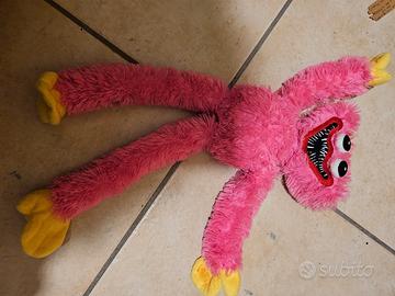 huggy wuggy peluche rosa