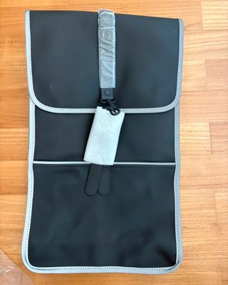 Zaino RAINS nero tg M nero
