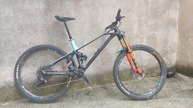 Mondraker Foxy Carbon R 2019