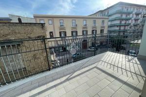 2 LOCALI A MARANO DI NAPOLI