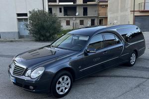 Autofunebre Mercedes Benz