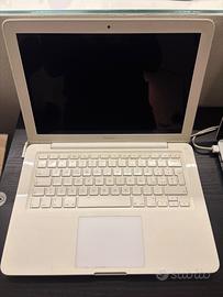 Apple MacBook 13" 2010