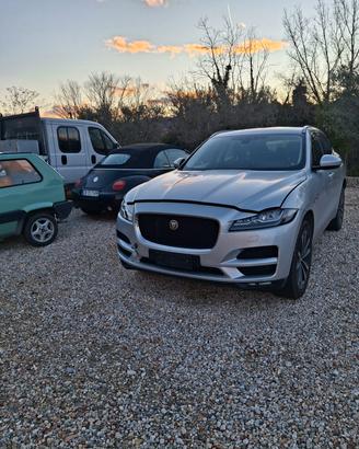 annuncio Jaguar