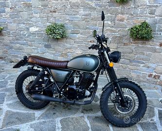 Mutt Hilts 250 cc