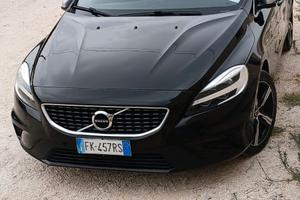 VOLVO V 40 D2 R-DESIGN