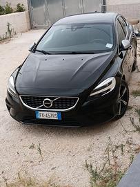 VOLVO V 40 D2 R-DESIGN