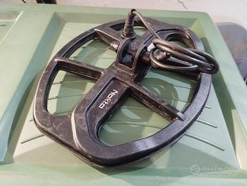 Piastra metal detector