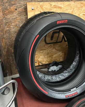 Coppia PIRELLI SUPERCORSA SP V2 ed limitata banda 