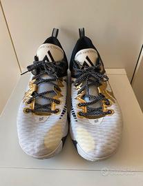 Nike Giannis Immortality Black Gold White N. 50.5