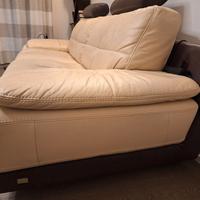 Divano in pelle 3 posti più pouf