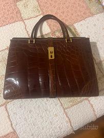 Borsa in coccodrillo