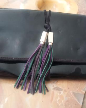 borsa pochette nera di Versace jeans