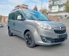 Fiat Doblo Opel Combo 7 posti