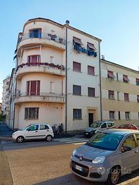 3 vani livorno