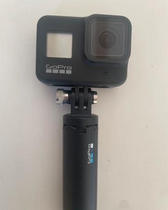 Go pro hero 8 con molti acessori