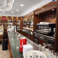 Mura ed attività adiacente stazione Tiburtina