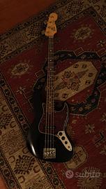 basso Fender jazz bass made in usa