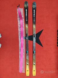 sci con attacco Ski Trab e pelli Pomoca