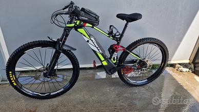 FANTIC XF1 INTEGRA RACE TAGLIA M Ebike
