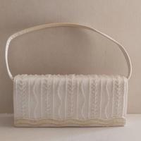 Borsa piccola in raso panna + perline