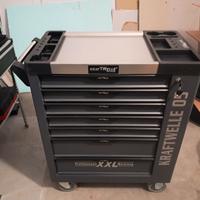 Carrello portautensili/portattrezzi completo. 